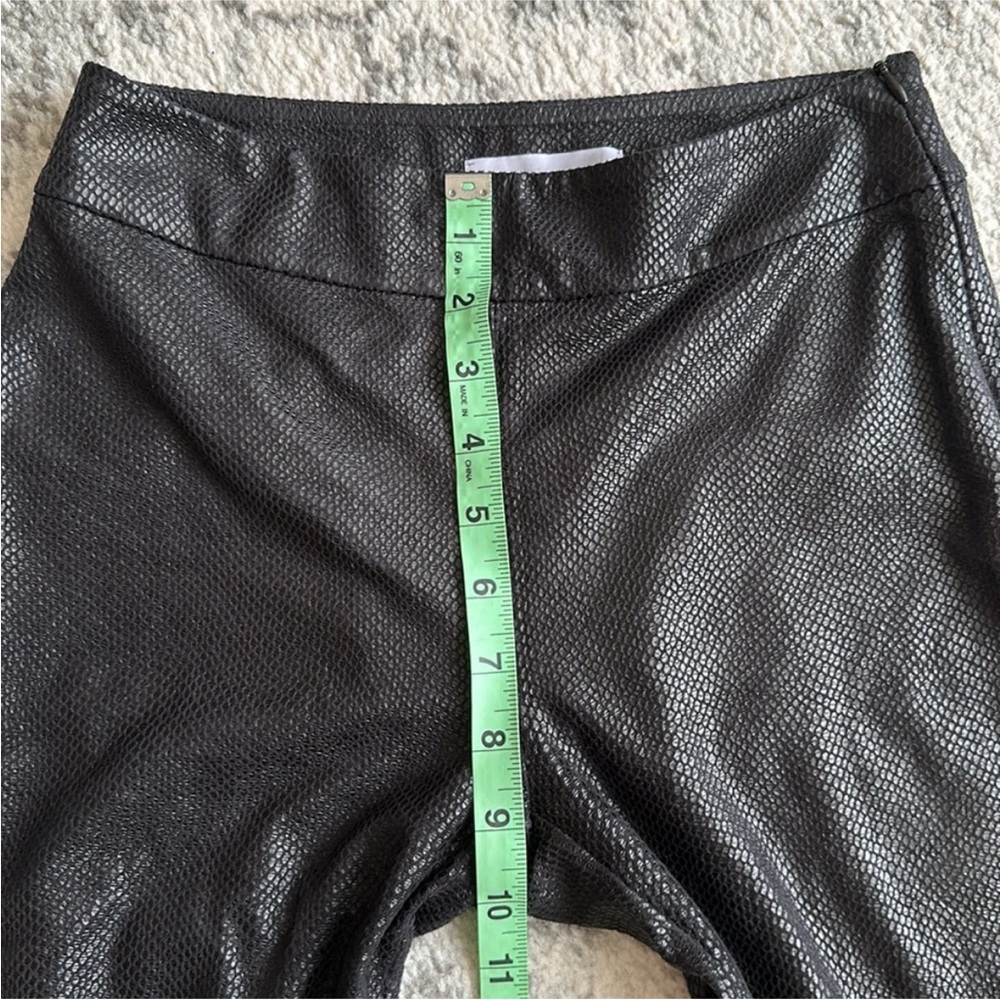 Anne Fontaine snakeskin knit leggings Size 36, S-M, 2-4 - Picture 10 of 12